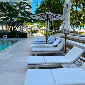 Meet your Posher, Ariella